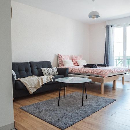 Appartement Cosy Studio Entre Paris Et Disneyland Paris à Esbly Extérieur photo
